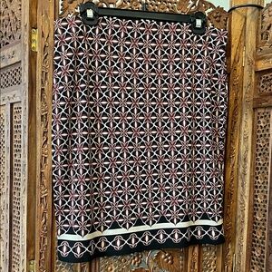 Max Studio Black and White Geometric Mini Skirt